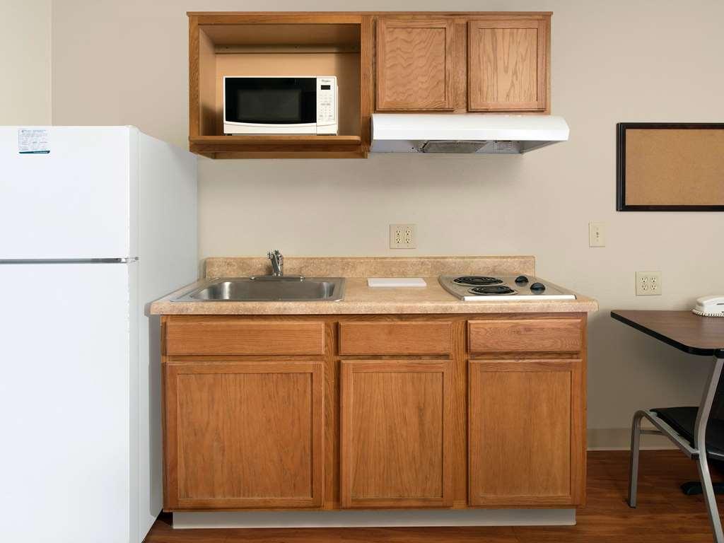 Extended Stay America Select Suites - Kansas City - South - I-49 Værelse billede